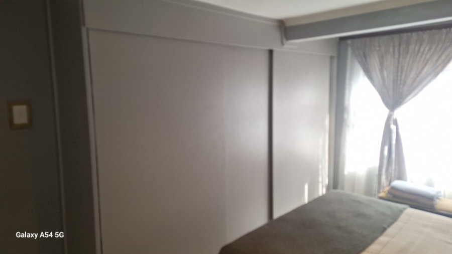3 Bedroom Property for Sale in Mohadin North West